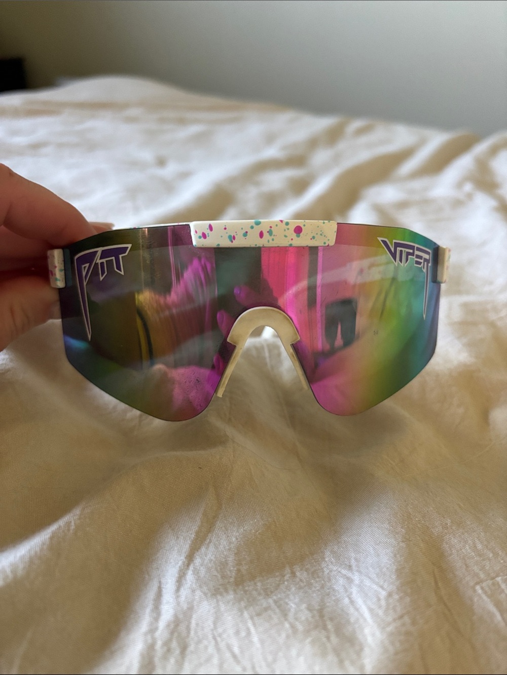 Pit Viper Sunglasses Rainbow Mirrored Lens with White Speckle Frame